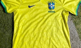 Vendo camisa da seleção brasileira